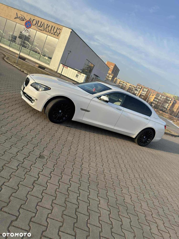 BMW Seria 7 - 2