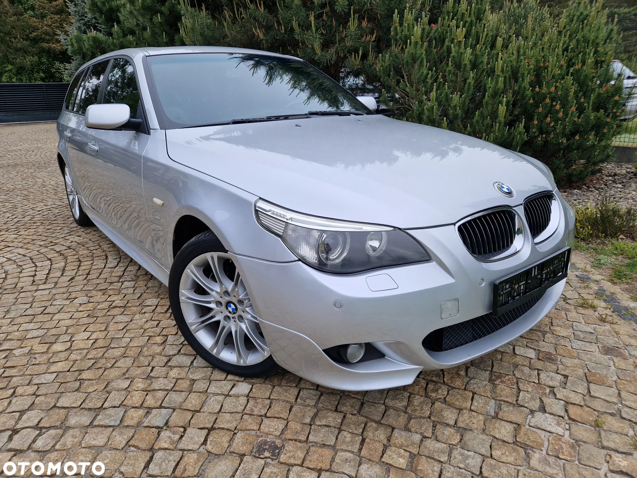 BMW Seria 5 530xd Touring - 2