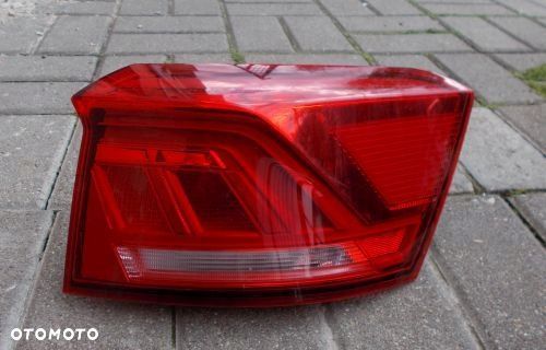 VW T-ROC PRAWA LED 2GA945096 ORYGINAŁ - 1