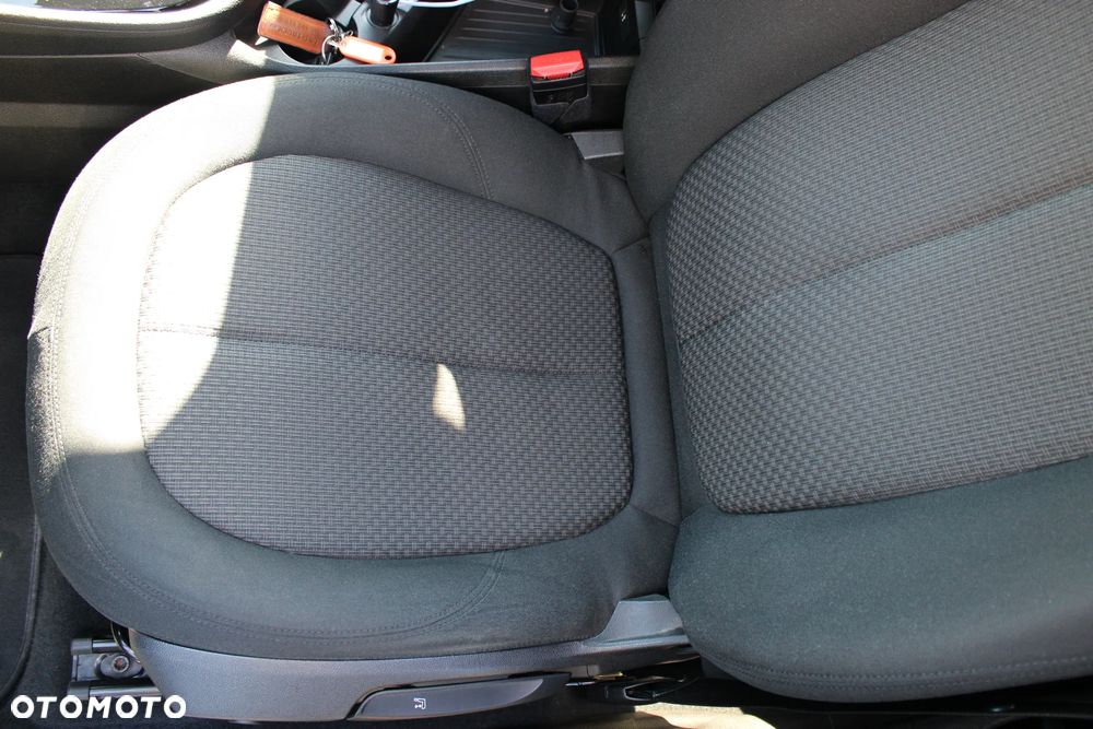 BMW Seria 2 218i Advantage - 17