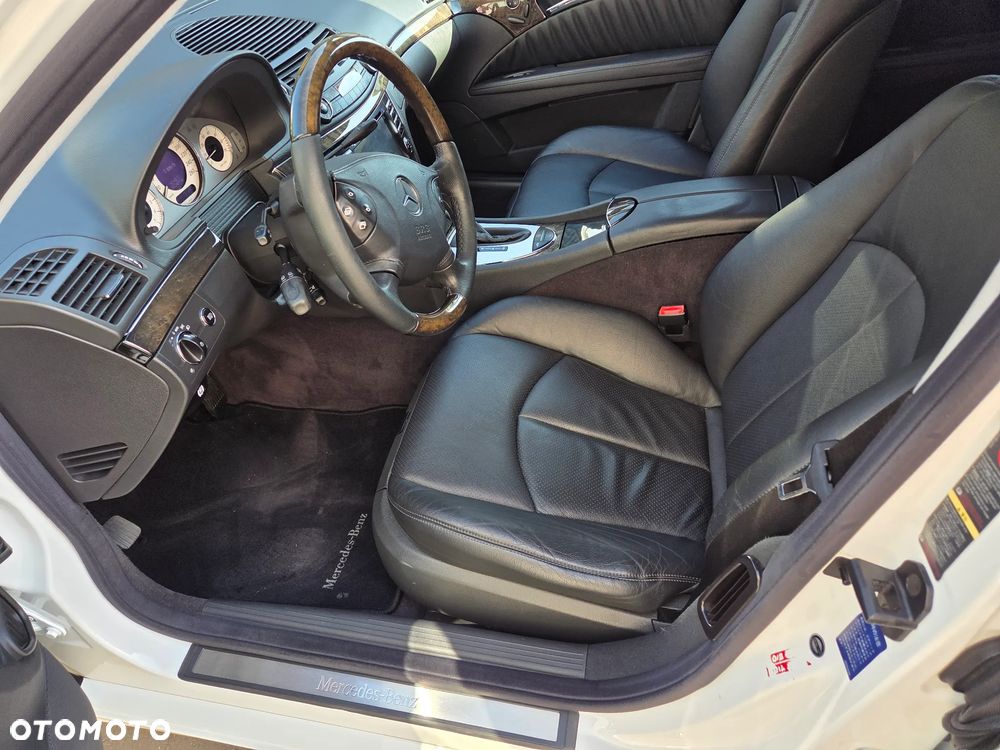 Mercedes-Benz Klasa E 500 T Avantgarde - 10