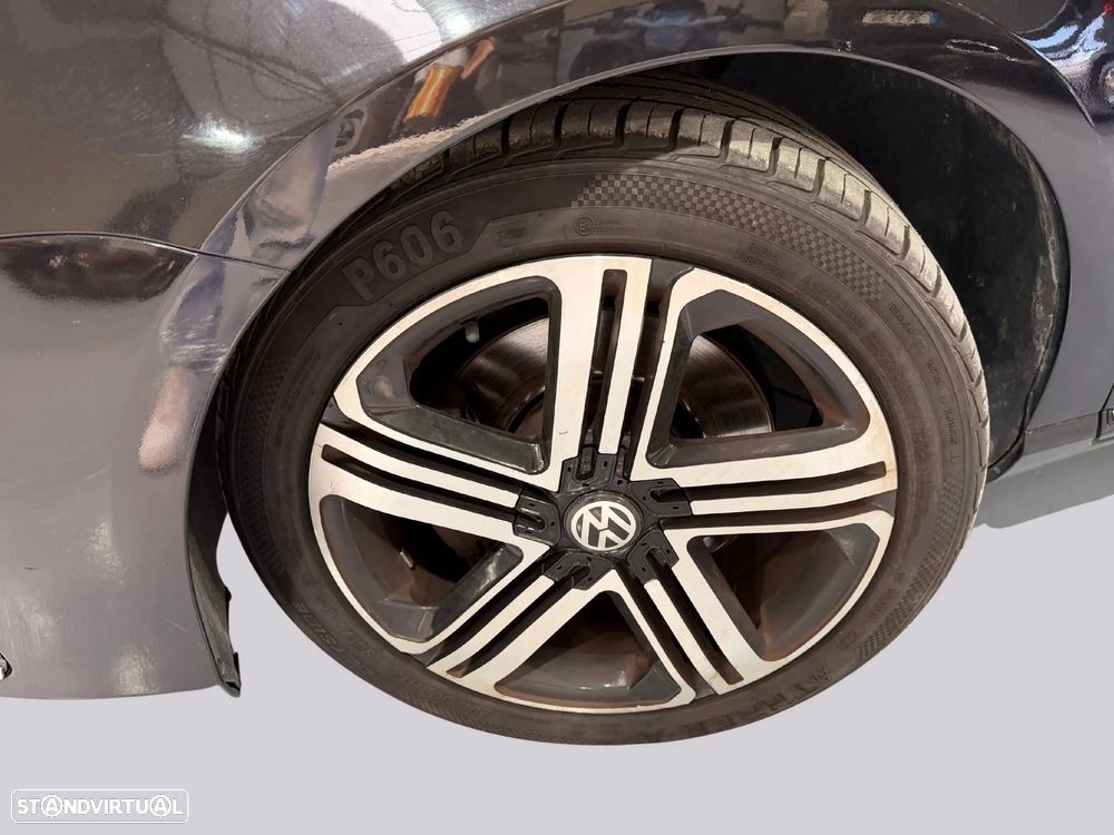 VW Passat Variant 1.6 TDI Confortline - 11