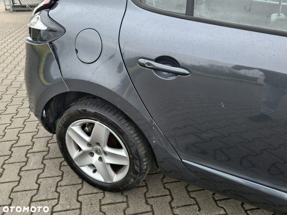 Renault Megane - 12
