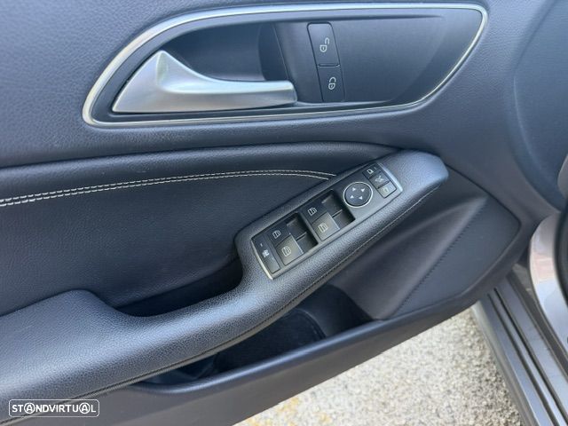 Mercedes-Benz CLA 180 CDI Urban - 10