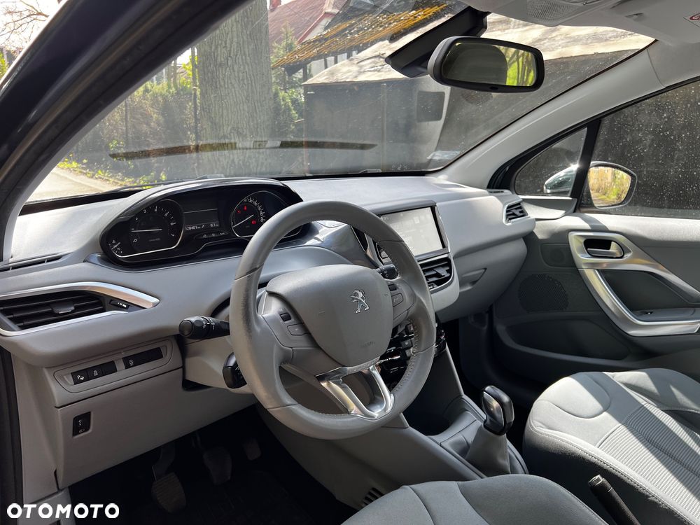 Peugeot 208 1.2 VTi Allure - 13