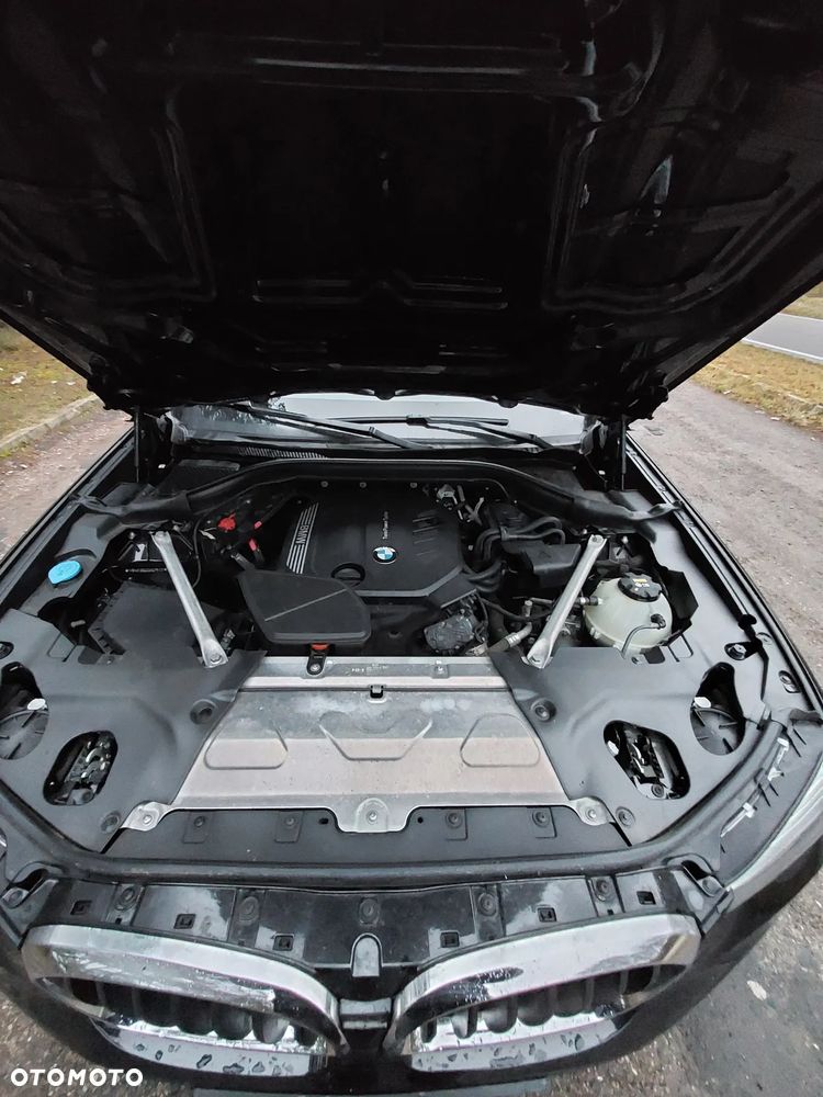 BMW X3 xDrive20d Advantage - 7