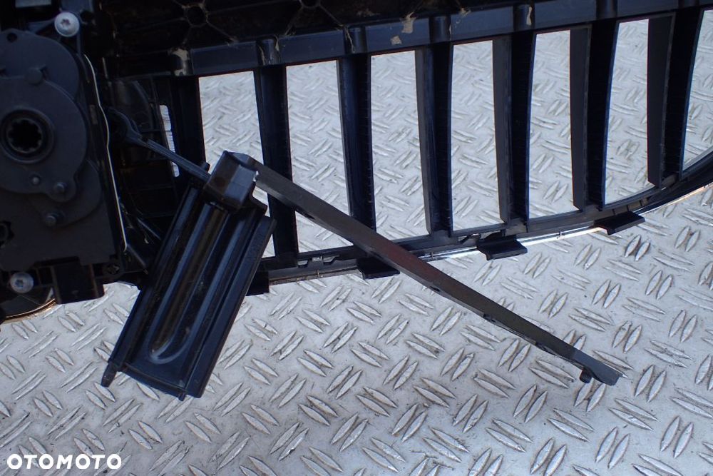GRILL NERKI BMW 3 G20 RADOM - 5