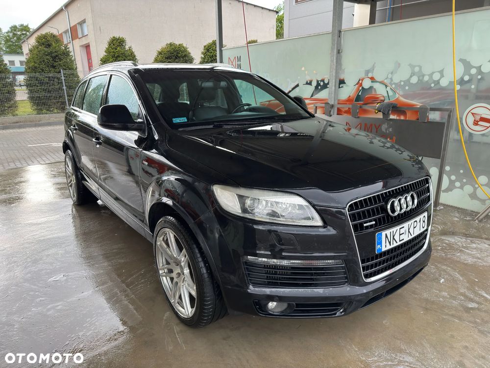 Audi Q7 - 4