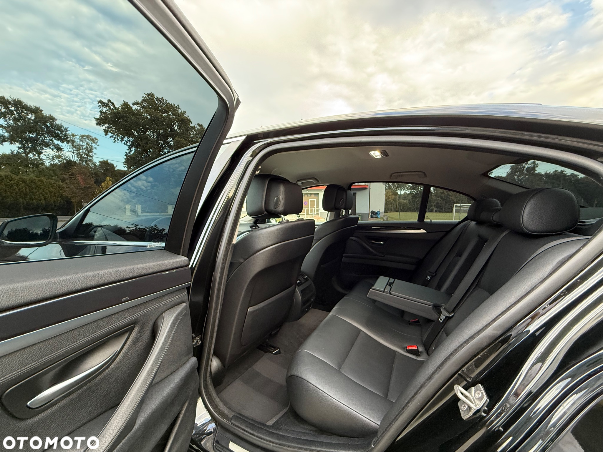 BMW Seria 5 525d Sport-Aut - 21
