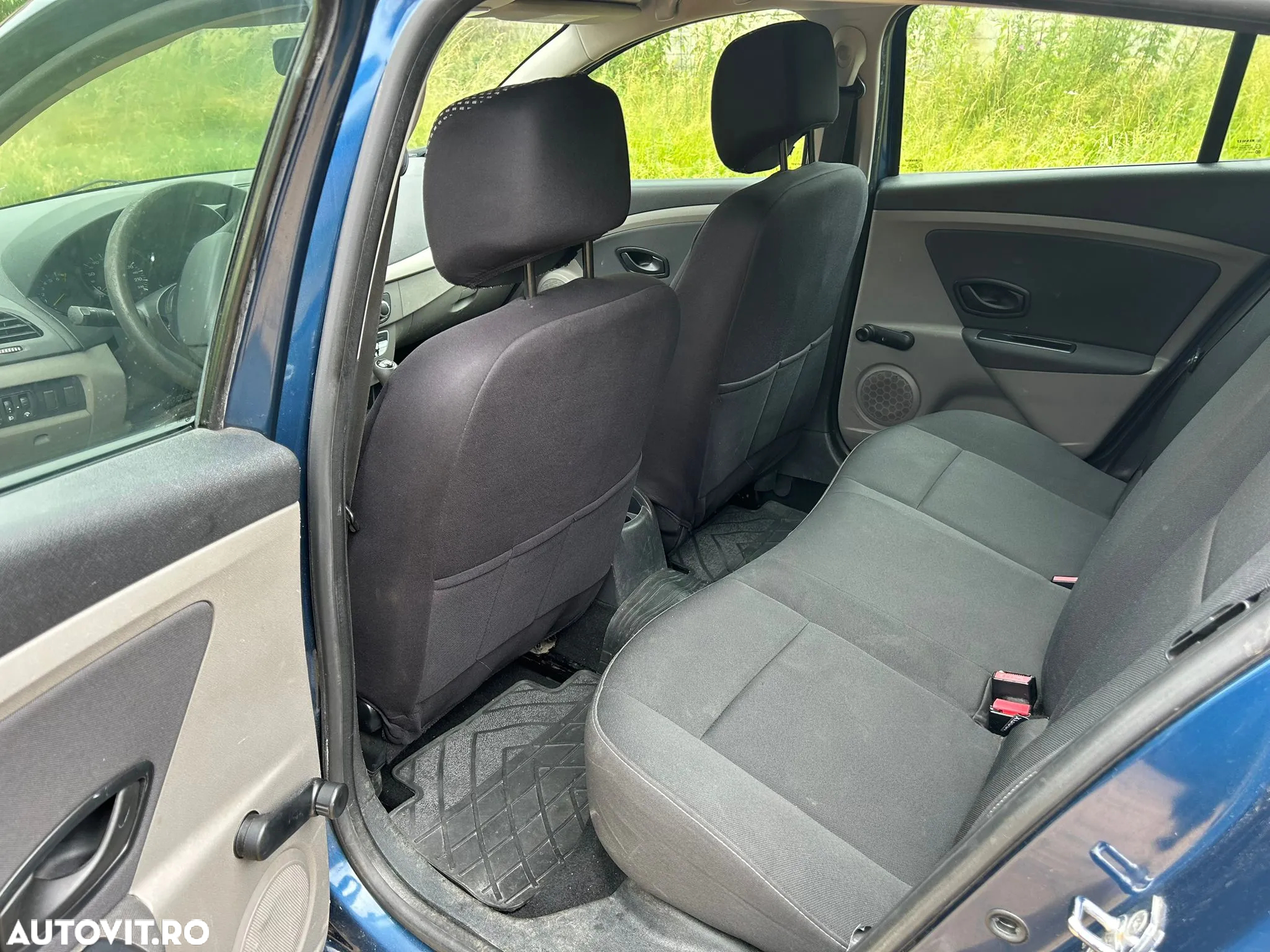 Renault Megane 1.6 16V Autthentique - 4