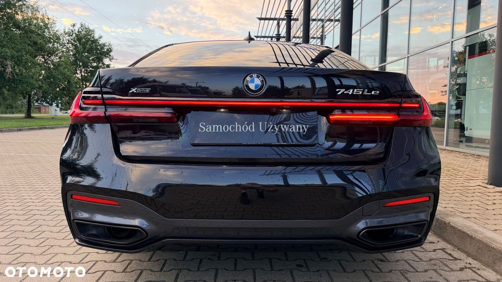 BMW Seria 7 745Le xDrive sport - 4