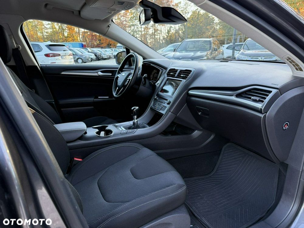 Ford Mondeo - 19