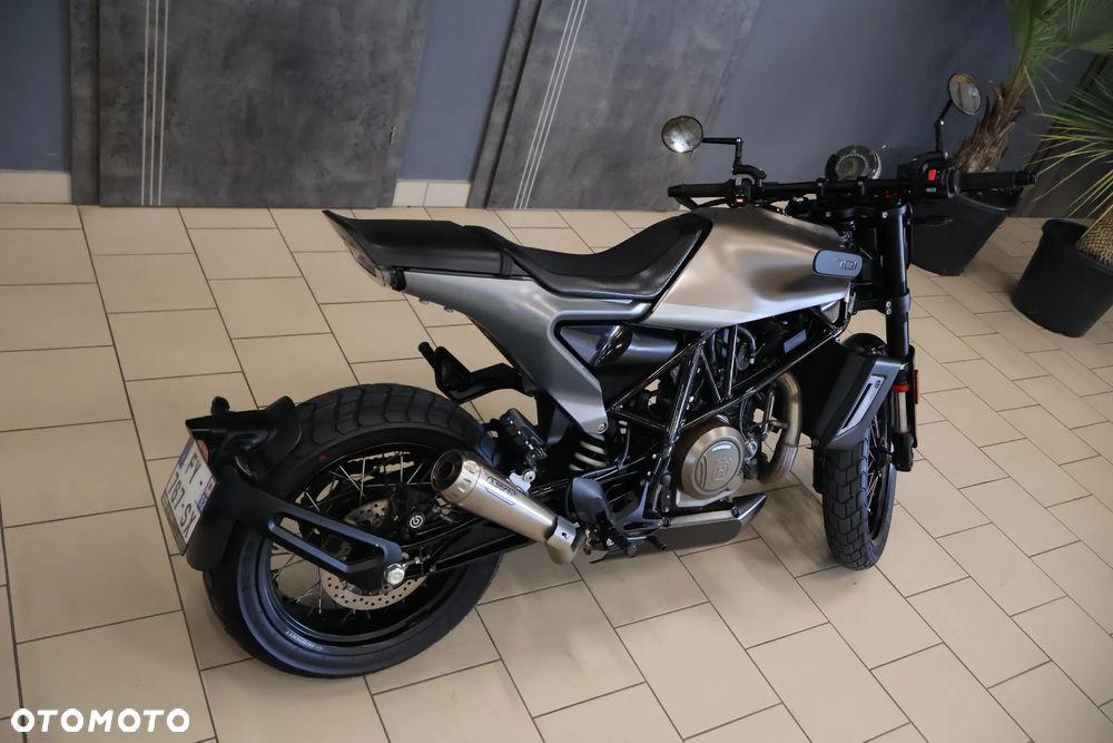 Husqvarna Svartpilen - 3