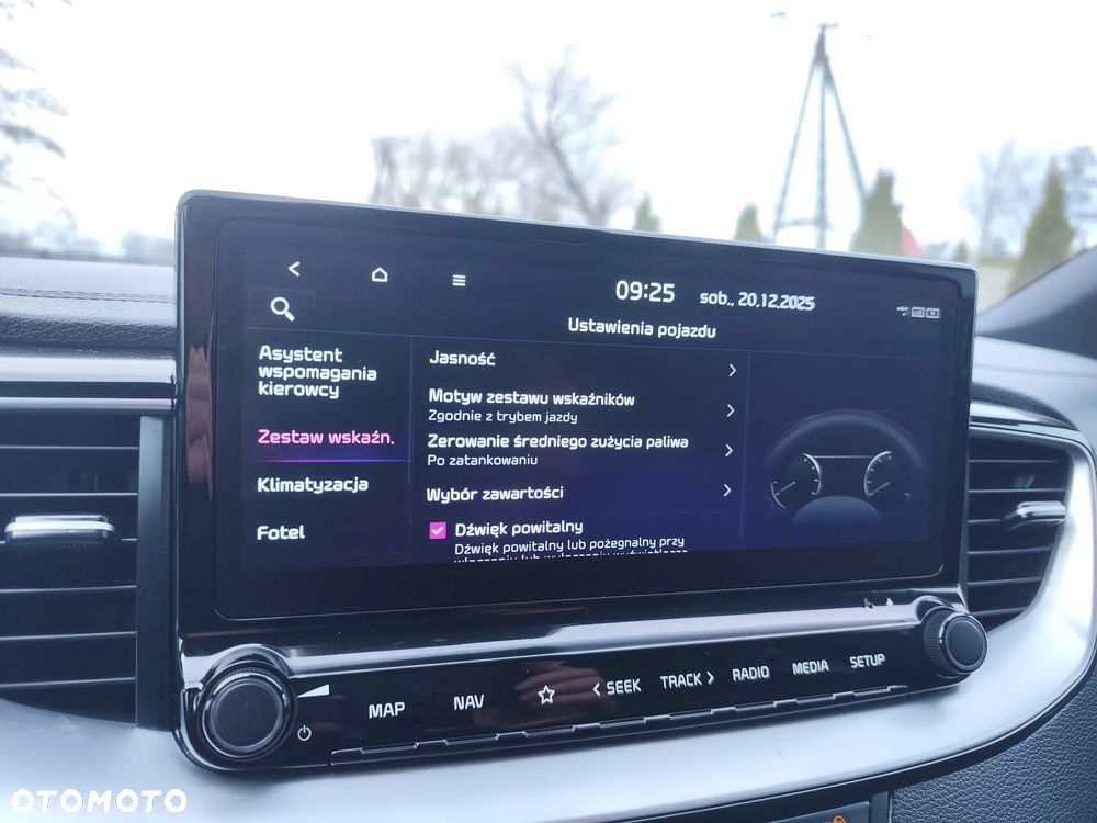 Kia Ceed 1.6 CRDi mHEV GT-Line DCT - 34