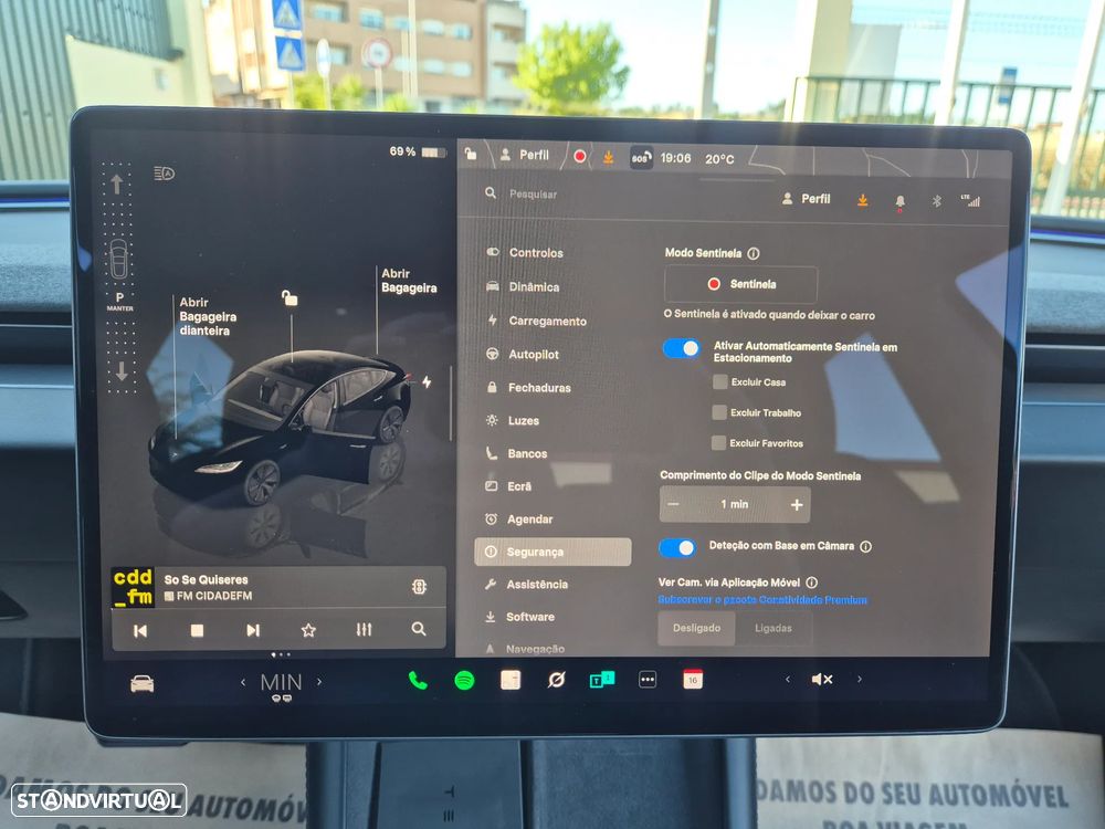 Tesla Model 3 Tração Traseira Premium - 32