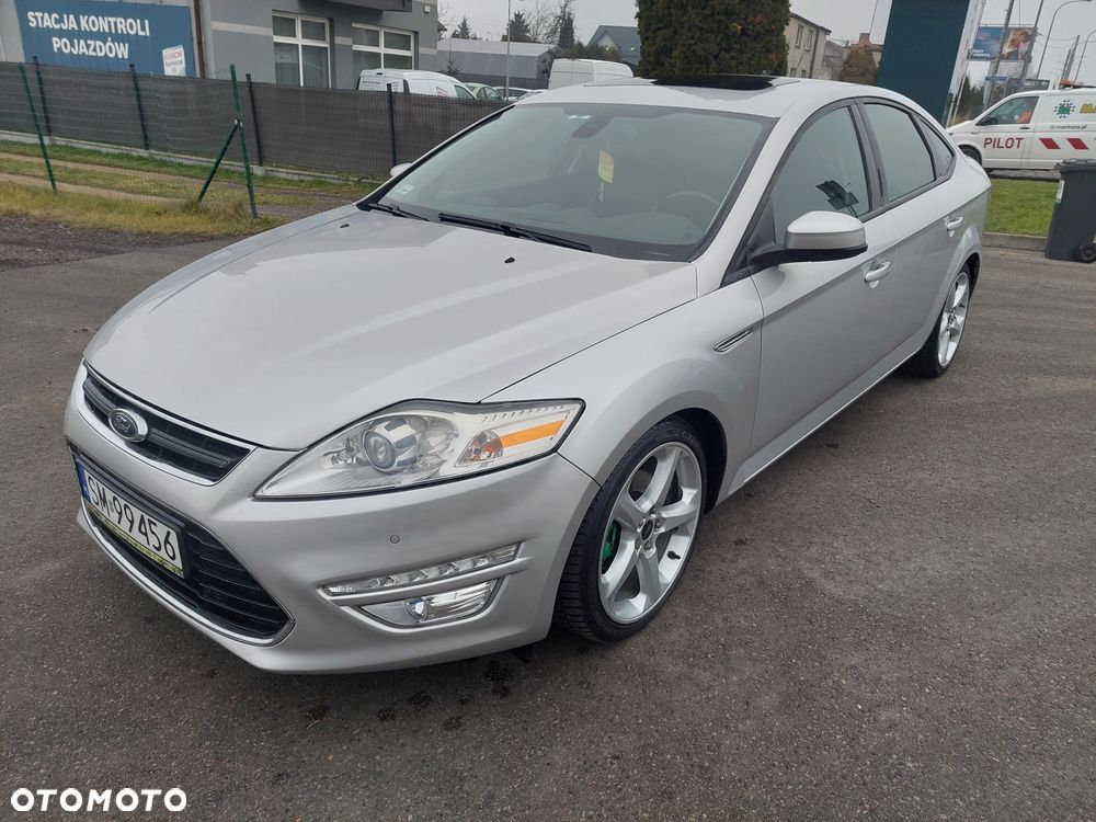Ford Mondeo 1.6 T Gold X Plus - 12