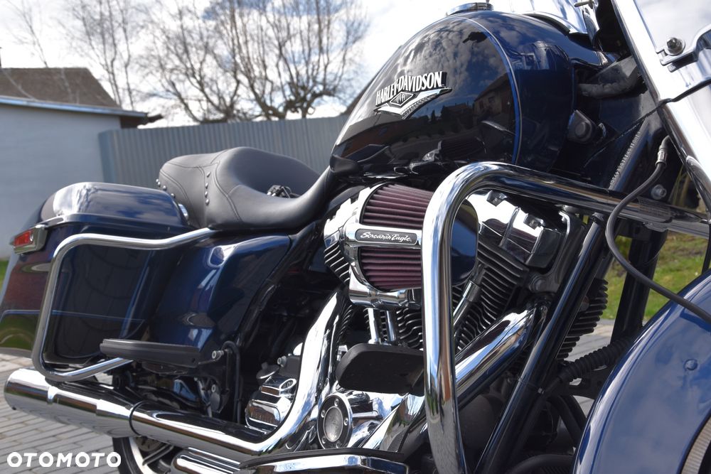 Harley-Davidson Touring Road King - 8