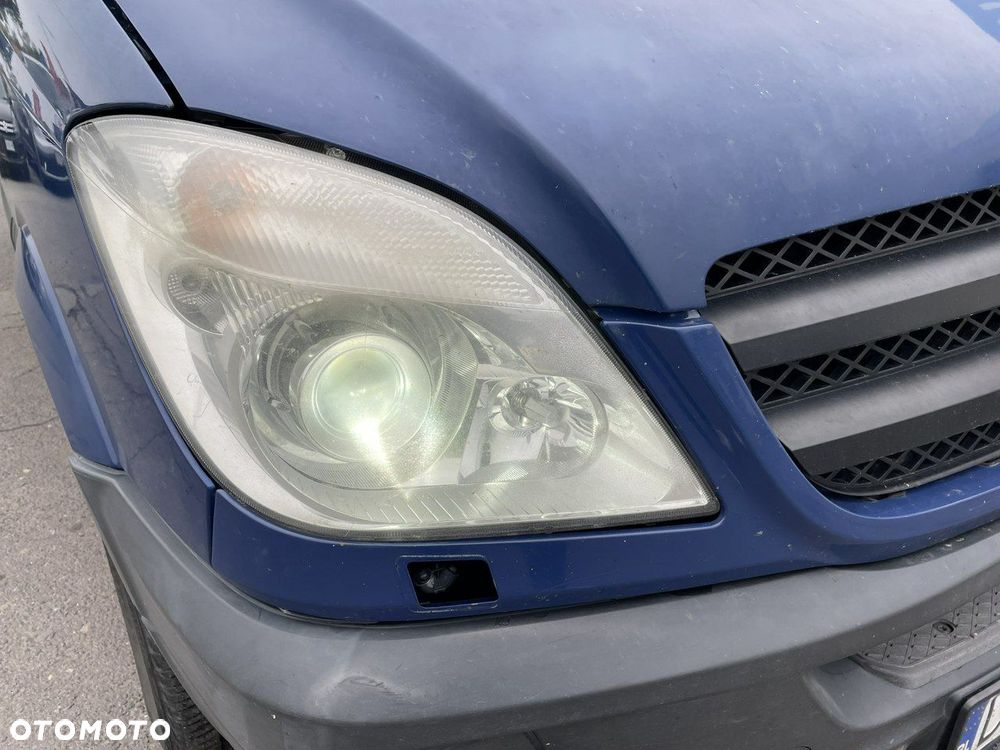 Mercedes-Benz Sprinter - 13