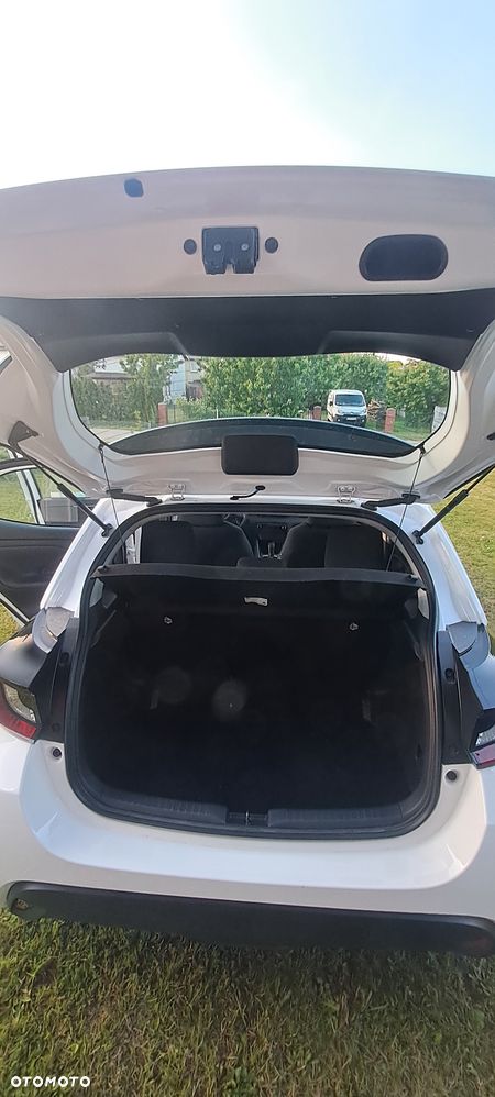 Toyota Yaris - 16