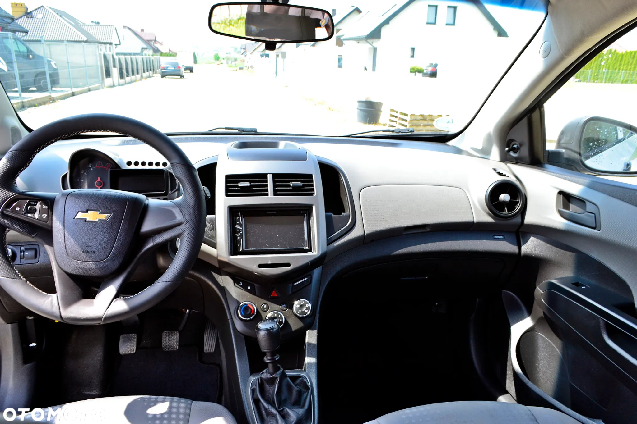 Chevrolet Aveo 1.2 LS - 11