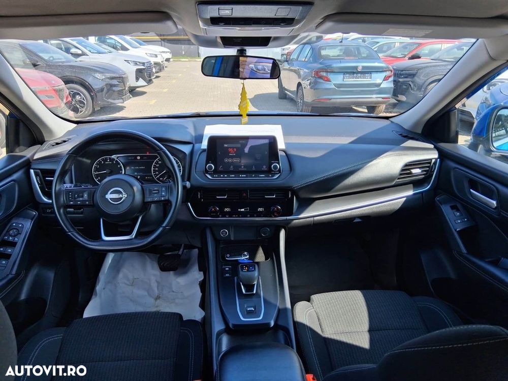 Nissan Qashqai - 10