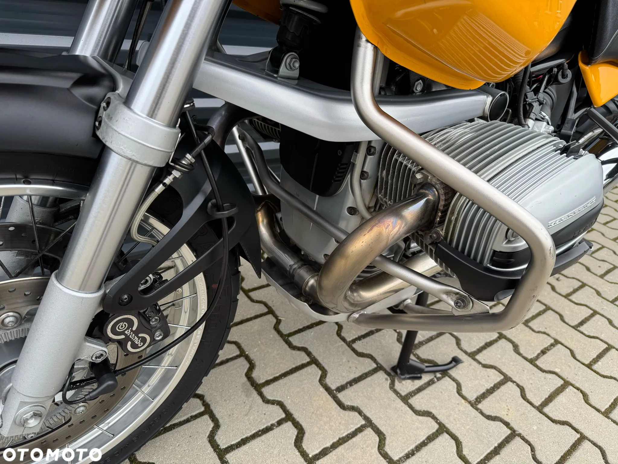 BMW R - 16