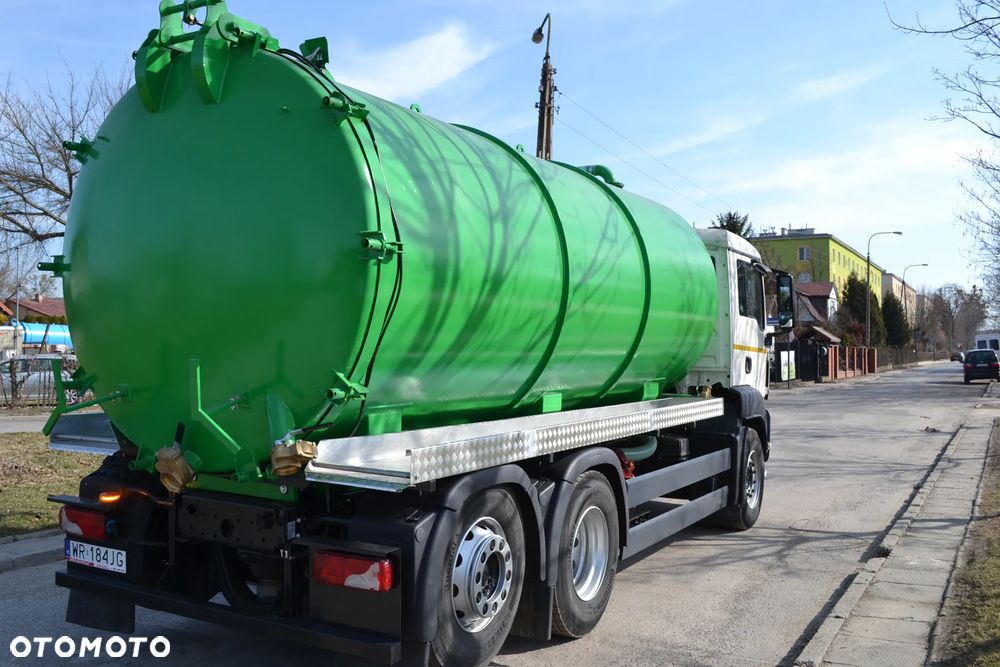 MAN TGS 26.320 2012 r ASENIZACYJNY SZAMBIARKA NOWA BECZKA 20 m³ TRZECIA OŚ SKRĘTNA KLIMATYZACJA - 4