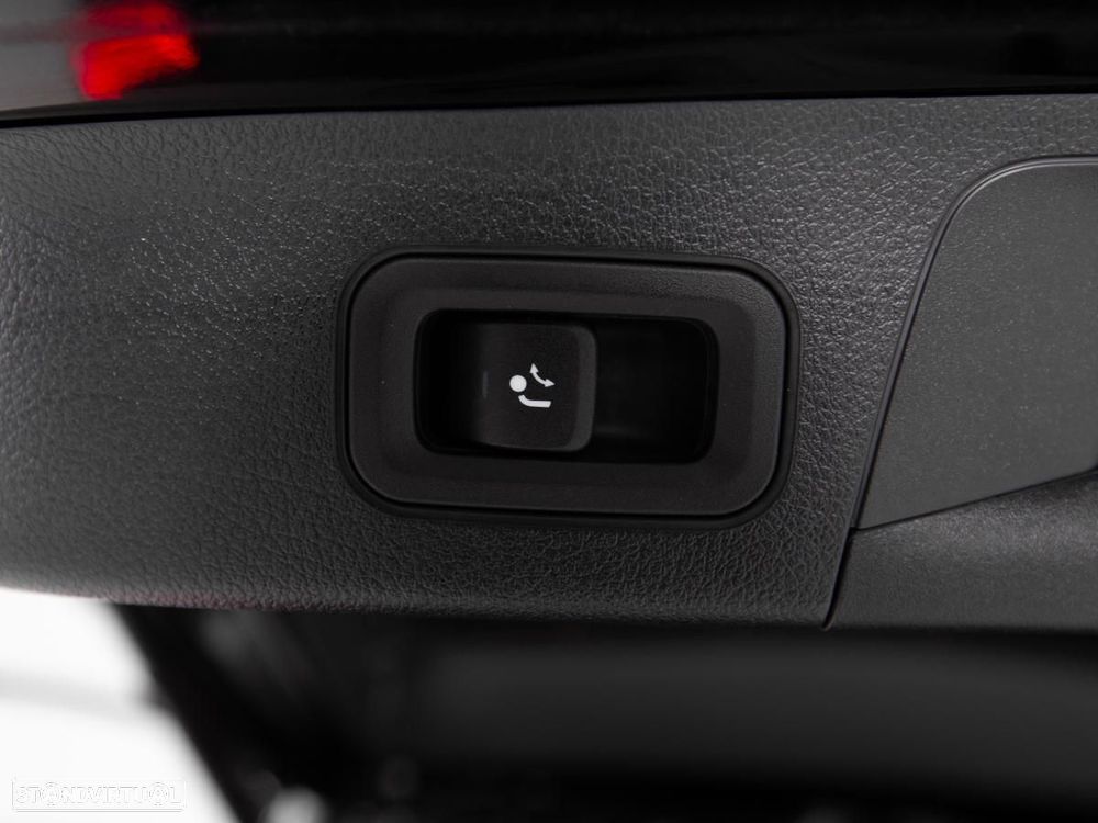 Mercedes-Benz EQA 250+ AMG Line - 17