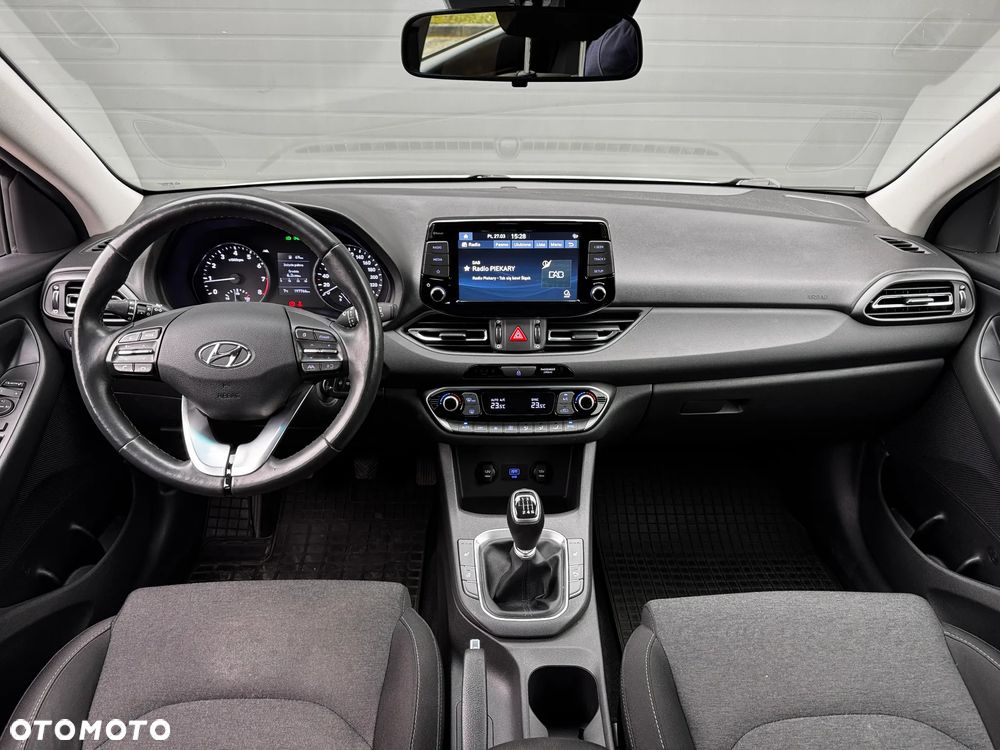 Hyundai i30 1.5 DPI Smart - 14
