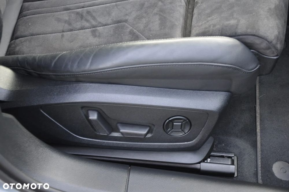 Audi A6 Avant 50 TDI mHEV Quattro Sport Tiptronic - 15