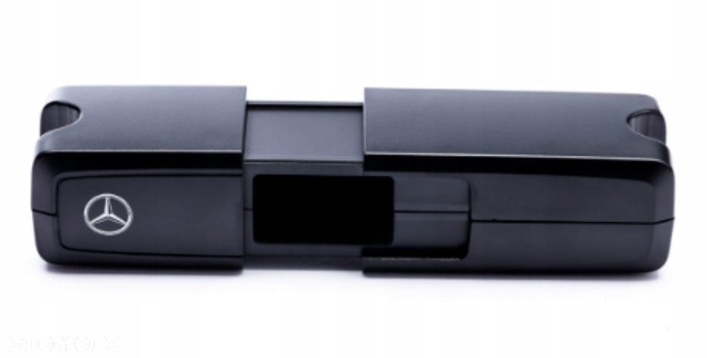 ZESTAW WIESZAK I ADAPTER NA UBRANIA MERCEDES - 3
