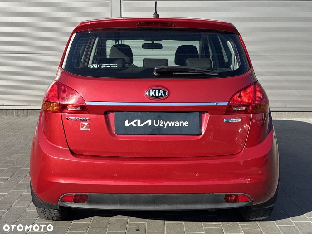 Kia Venga 1.6 M - 11