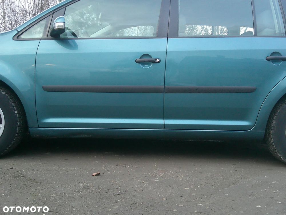 Volkswagen Touran 1.6 - 12