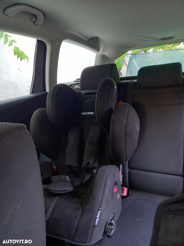 Volkswagen Passat 2.0 TDI DPF Comfortline - 8