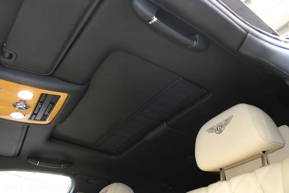 Bentley Flying Spur W12 - 28