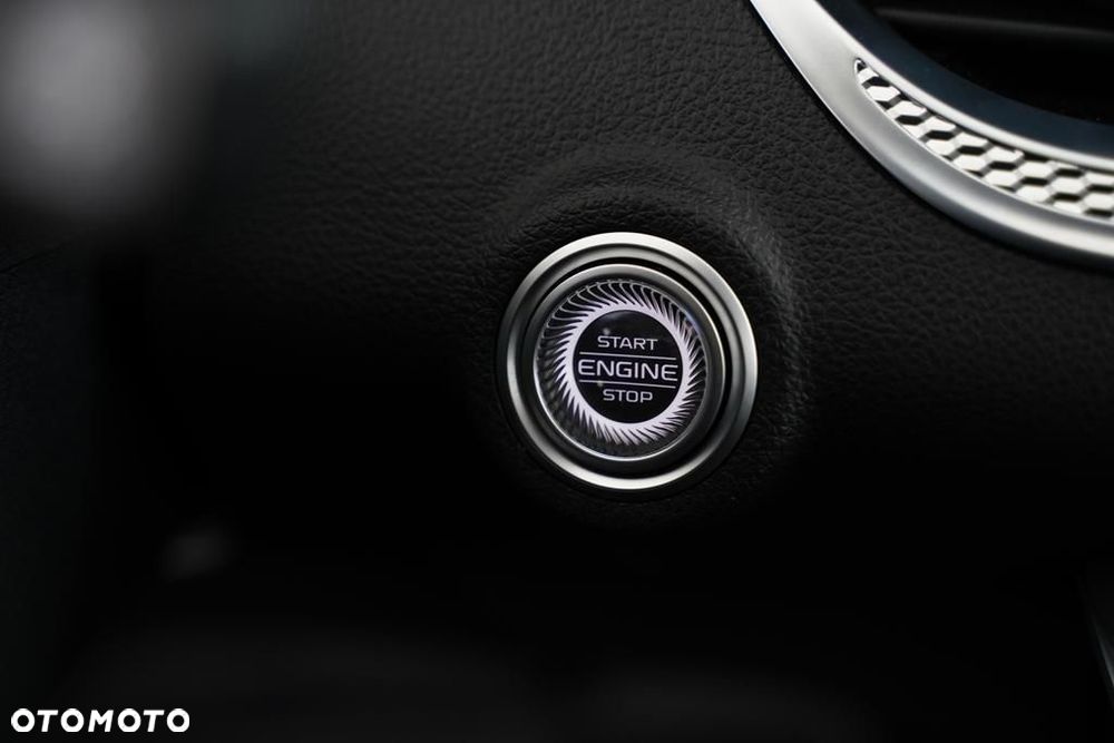 Bestune B70 2.0T Elegance - 22