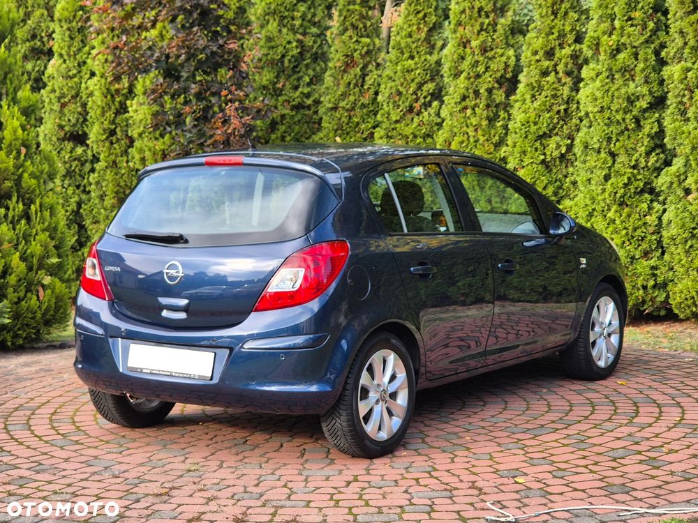 Opel Corsa 1.4 16V Active - 22