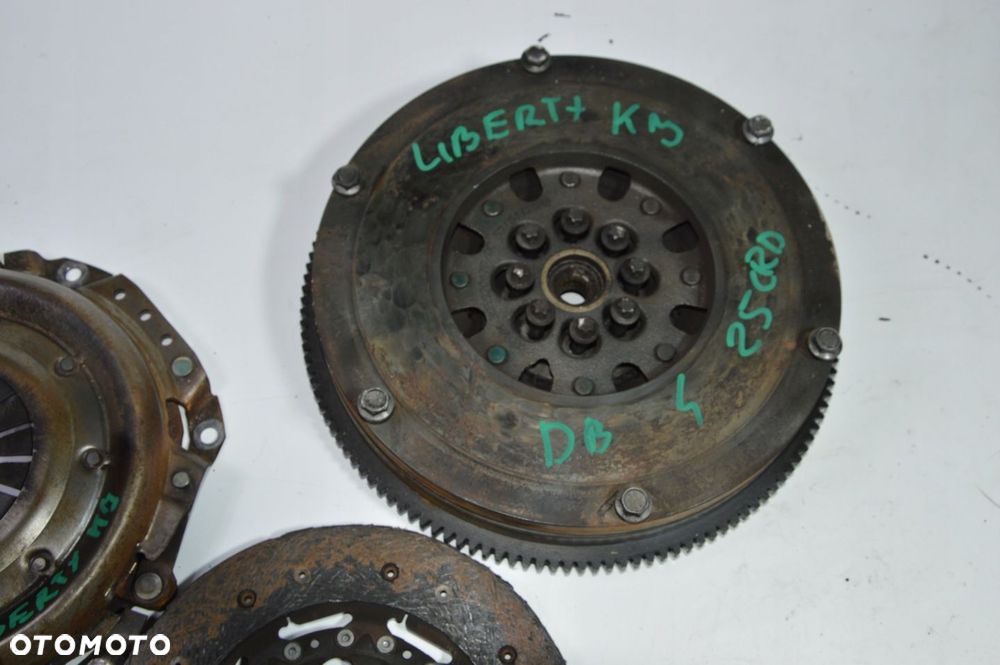 sprzęgło koło dwumasowe jeep cherokee liberty kj 2.5 crd - 3