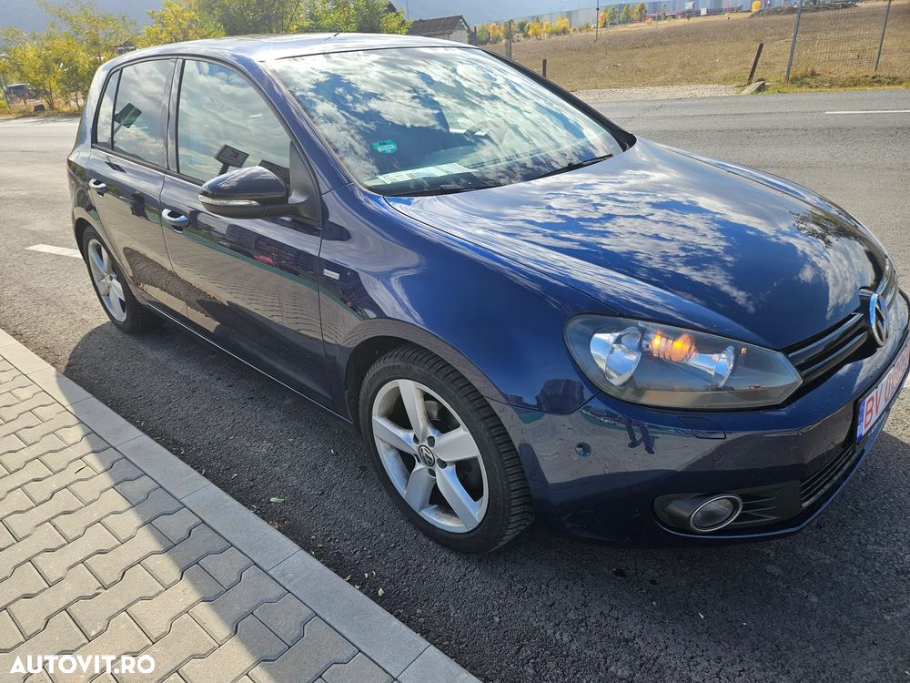Volkswagen Golf 2012 photo 2