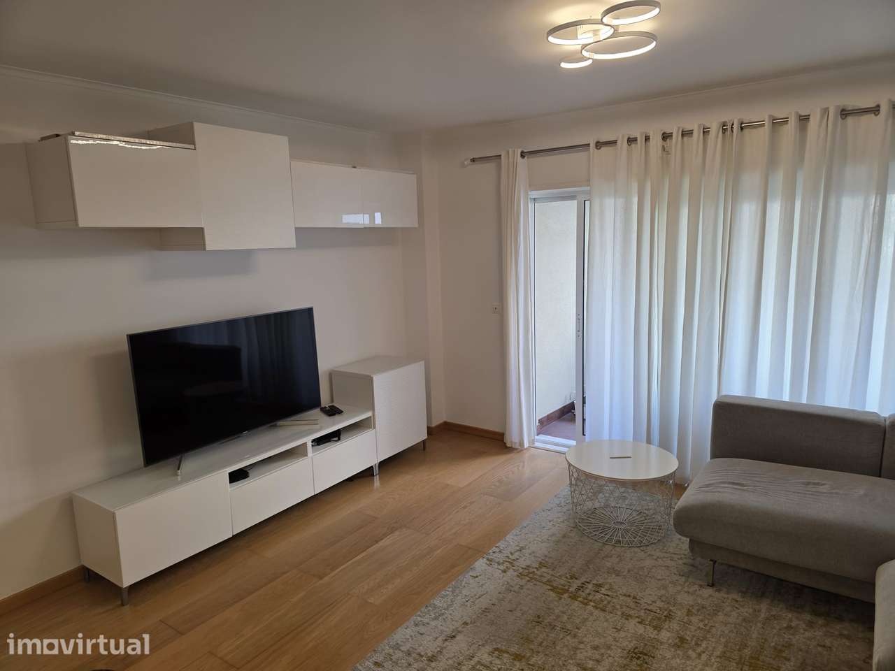 Apartamento T3 com 2 casas de banho e garagem - Grande imagem: 5/24