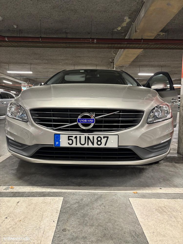 Volvo V60 D2 - 1