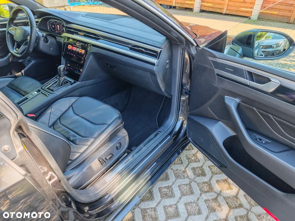 Volkswagen Arteon 2.0 TDI 4Motion R-Line DSG - 24