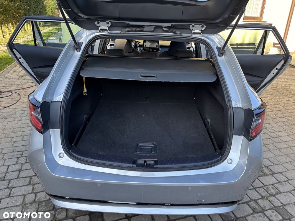 Toyota Corolla 1.8 Hybrid Comfort - 6