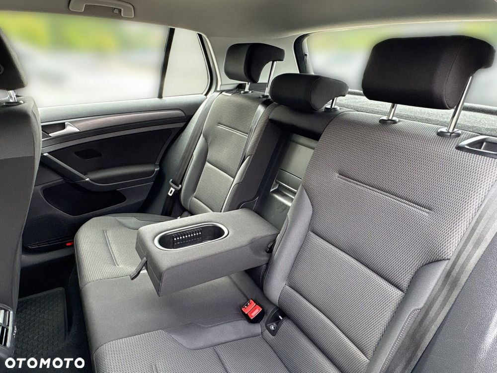 Volkswagen Golf 1.4 TSI BMT Comfortline DSG - 36
