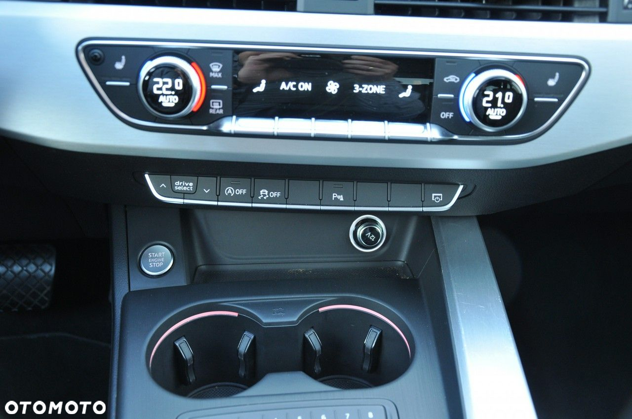 Audi A4 2.0 TDI Sport S tronic - 21
