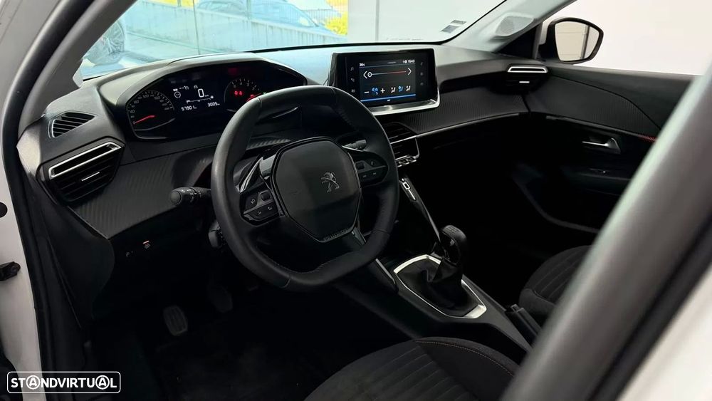 Peugeot 208 1.2 PureTech Active - 14