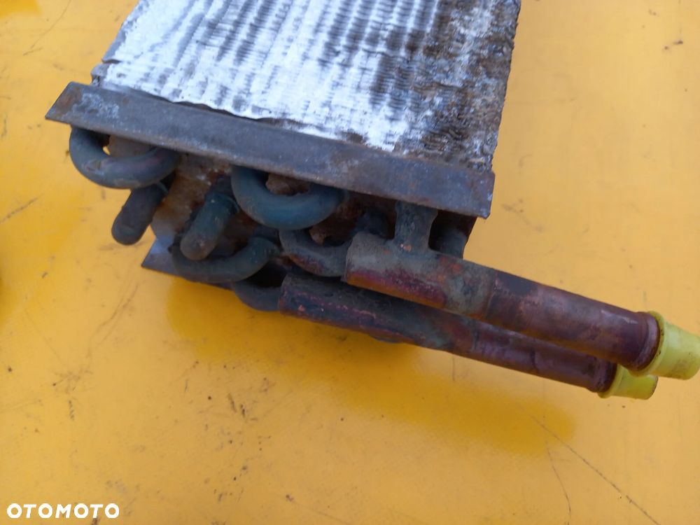 Nagrzewnica parownik Case CS130 - 3