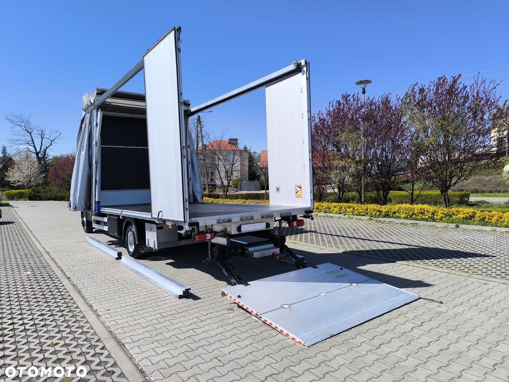 Iveco Daily 70C18 Sypialnia 2 Łóżka, WINDA!, 15 Palet, 2x Firana + Zsuwany Dach! - 11