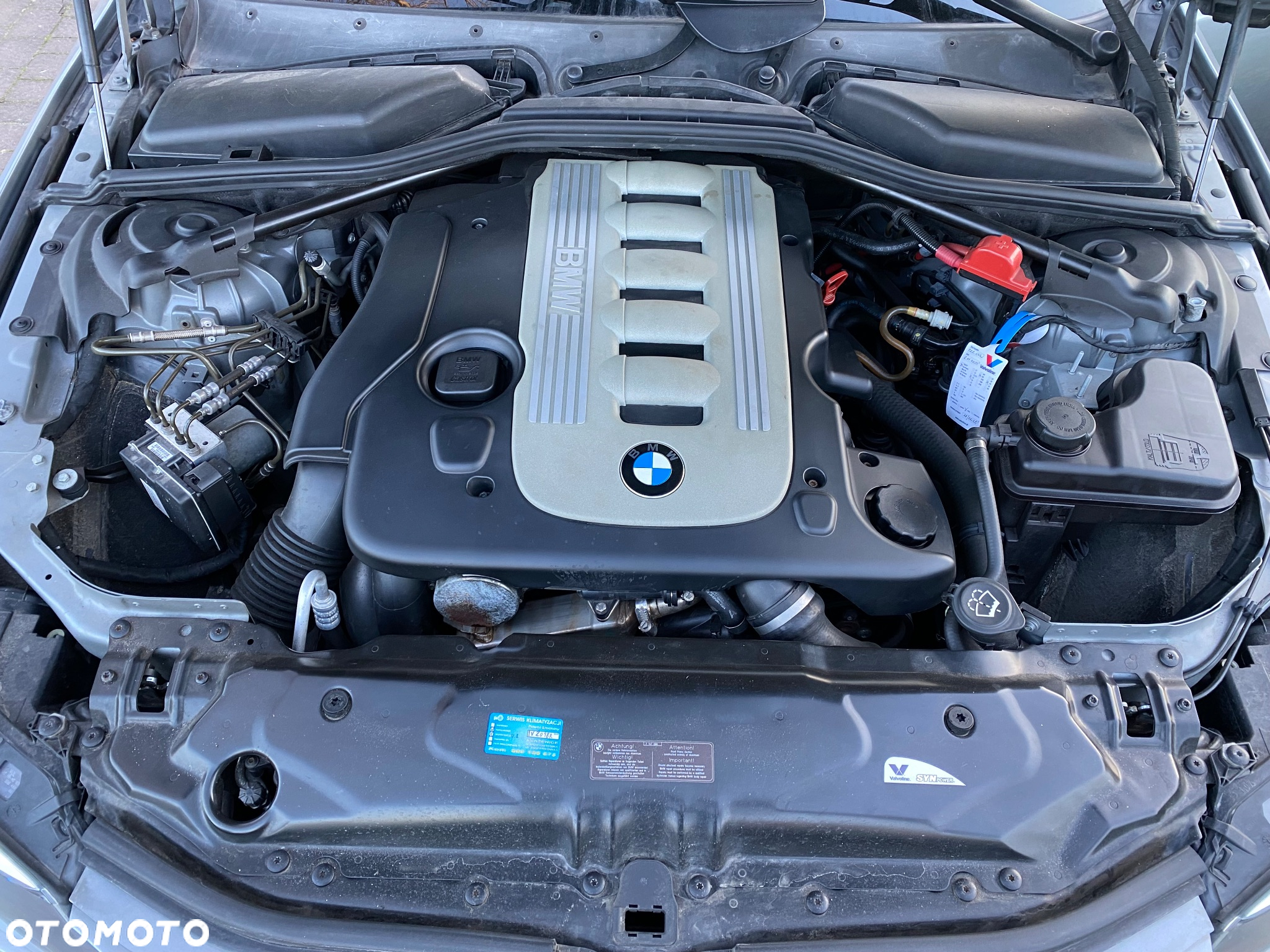 BMW Seria 5 525d Touring - 8