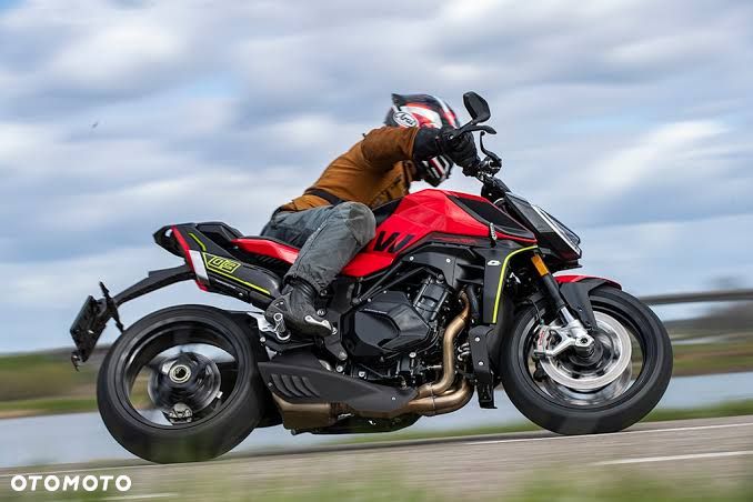 QJMOTOR SRK 921 - 7